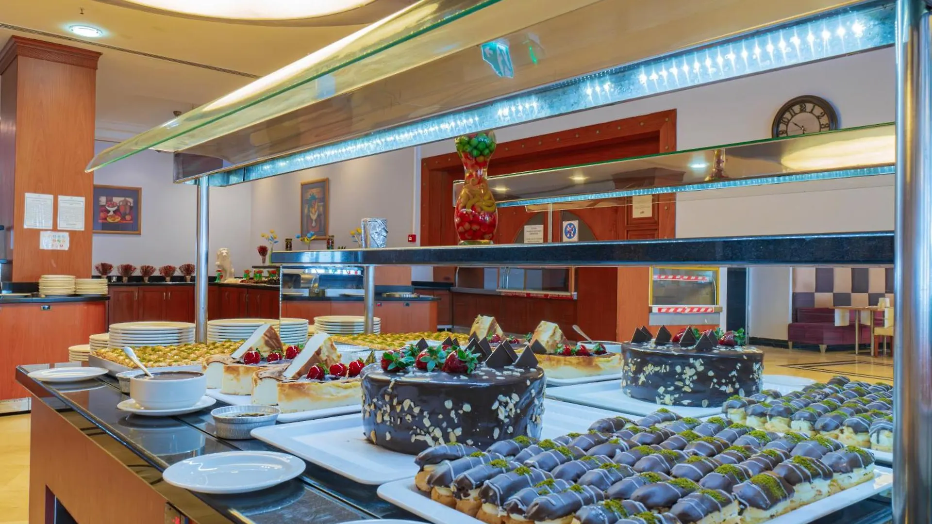מרמריס Pineta Park Deluxe Hotel