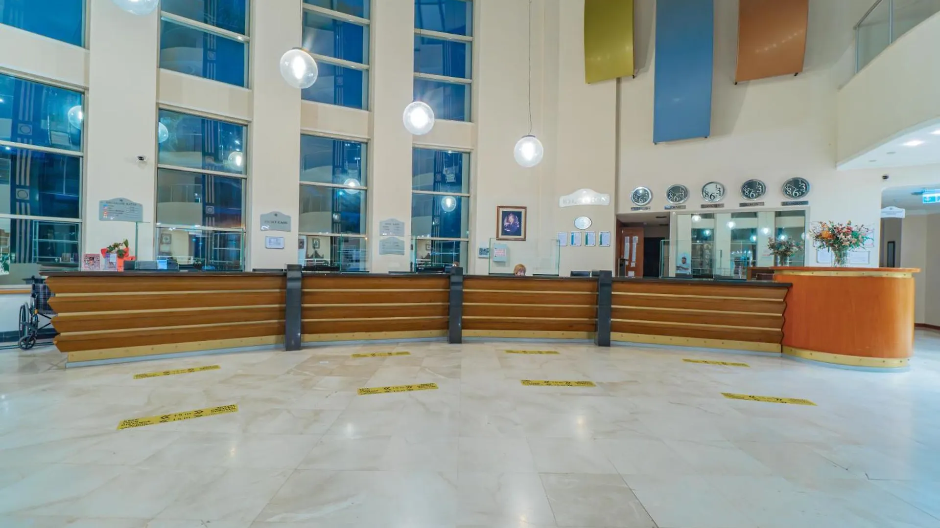 מרמריס Pineta Park Deluxe Hotel